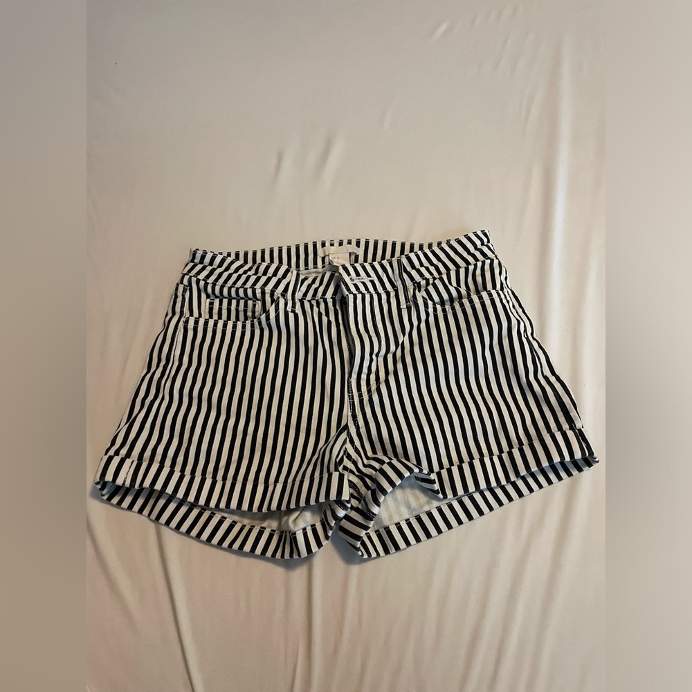 STRIPED JEAN SHORTS